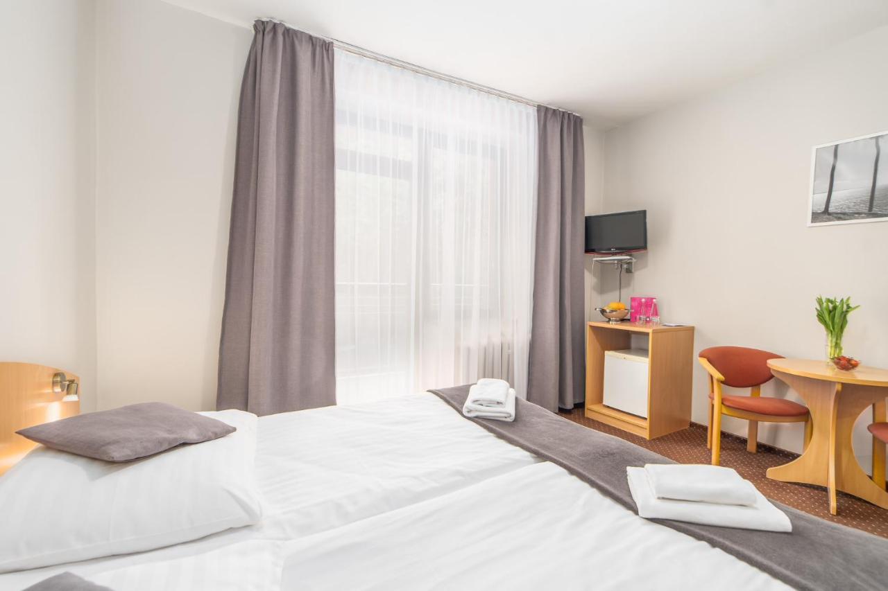 Seapark Hotel Wellness & Spa Kolobrzeg Exterior photo