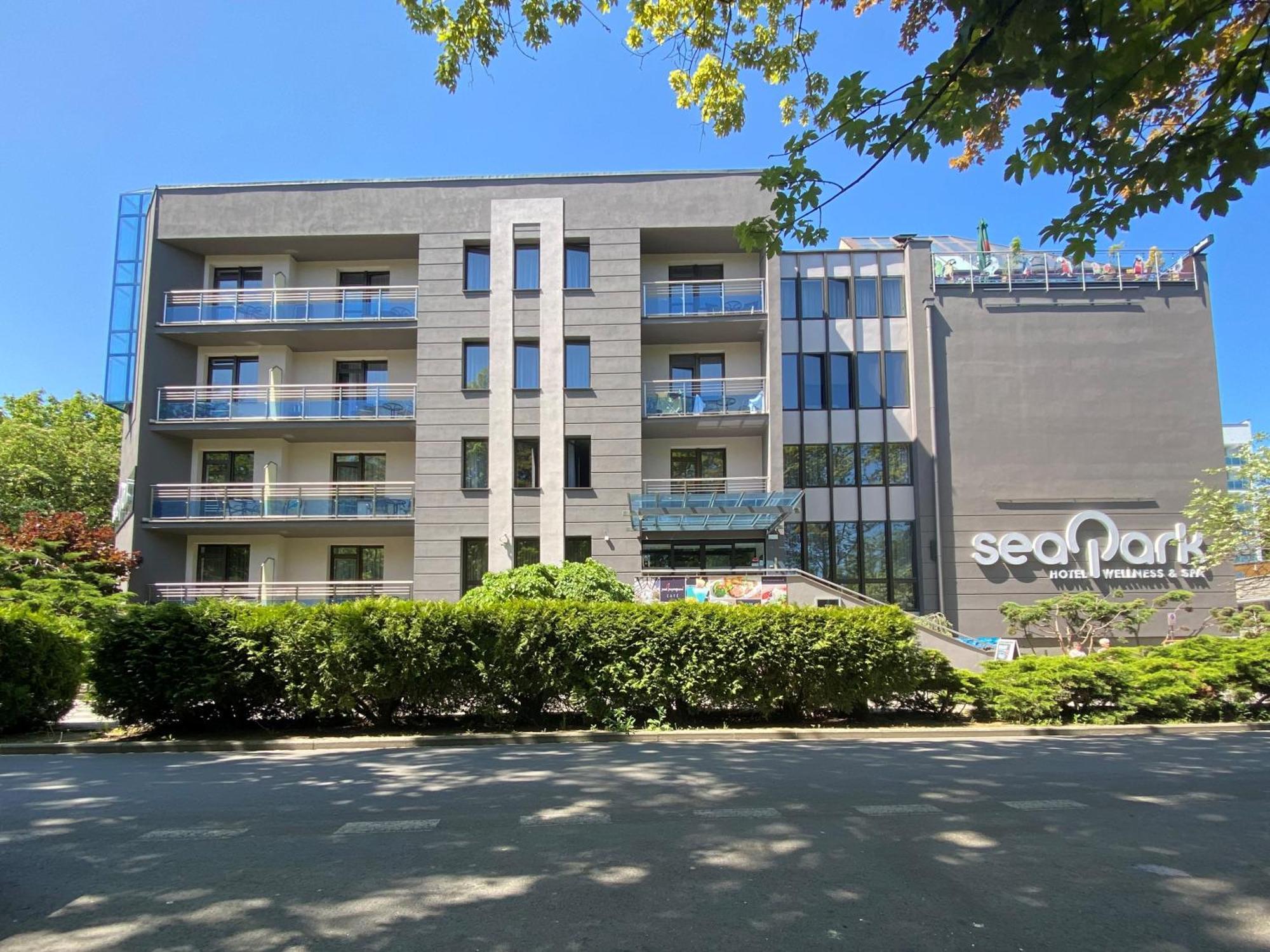 Seapark Hotel Wellness & Spa Kolobrzeg Exterior photo
